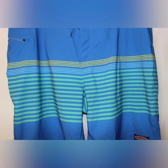 Vineyard Vines Striped Unlined Board Swim Shorts with Zippered Pocket Size 40 - Picture 6 of 14